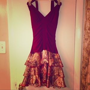 Maroon sleeveless mini salsa dress